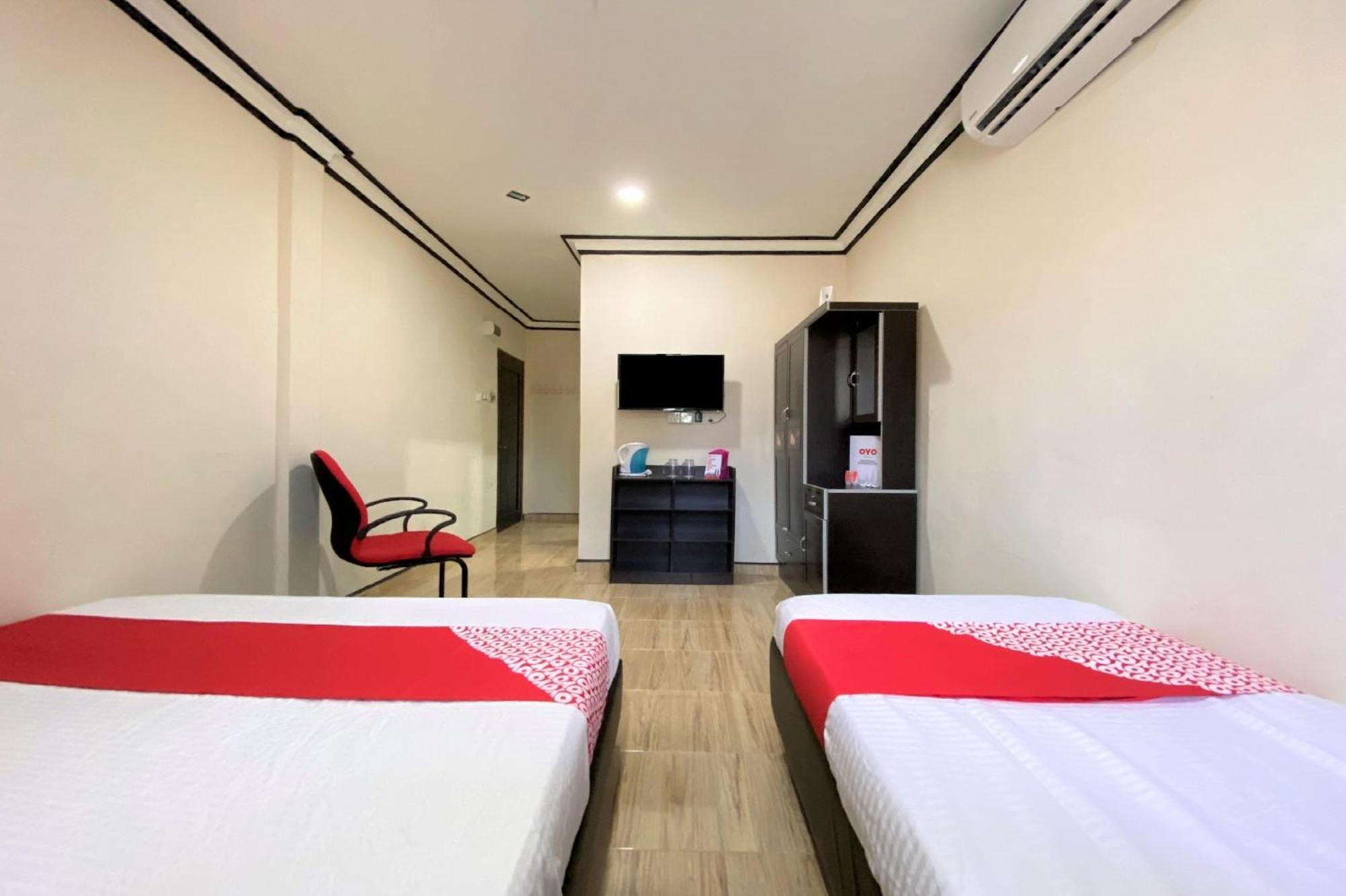 Oyo 90205 Bayu Sintok Motel Changlun Dış mekan fotoğraf