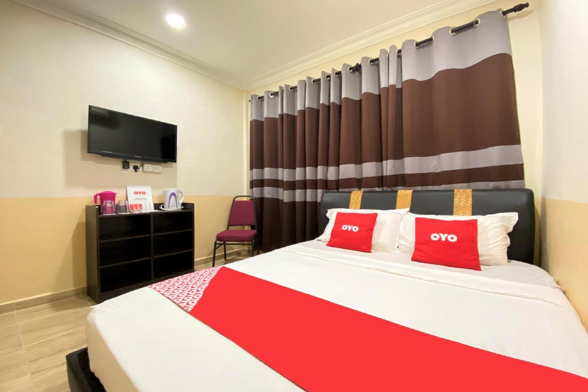 Oyo 90205 Bayu Sintok Motel Changlun Dış mekan fotoğraf