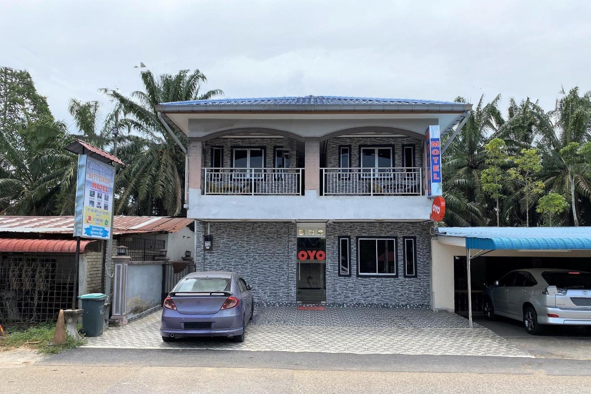 Oyo 90205 Bayu Sintok Motel Changlun Dış mekan fotoğraf